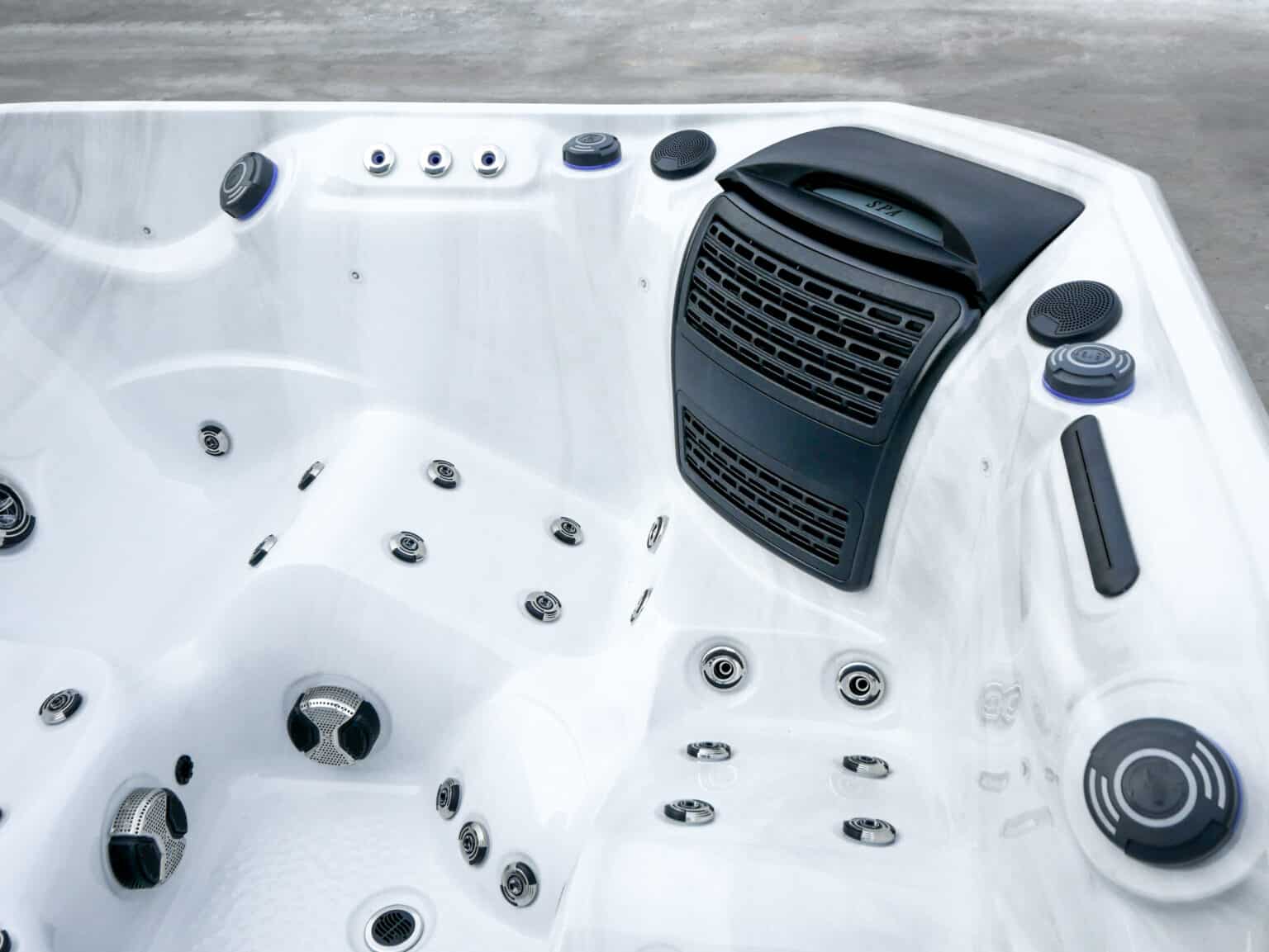 Kenya - Shop Valley Pool & Spa - Platinum Spas, Premium Range