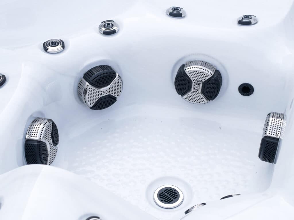 Kenya - Shop Valley Pool & Spa - Platinum Spas, Premium Range